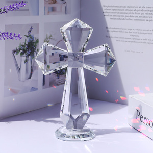 Croix décorative en cristal transparent de couleur AB, croix sainte en verre faite à la main, figurines de collection pour la décoration de la maison - Product Image 3