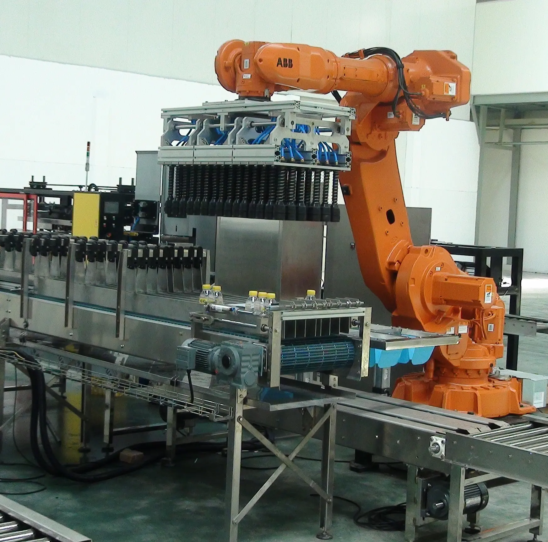 เครื่องดื่มอาหารสารเคมีถุงขวดบาร์เรลกล่องพาเลท,สำหรับตั้งสิ่งของหุ่นยนต์ Encaser Palletizer ระบบสายพานลำเลียงเครื่องกล