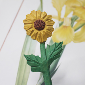 Pluma neutra de girasol de madera tallada a mano de madera pluma de regalo artesanal Uionen 1591 - Product Image 3