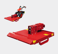Débroussailleuse pour terrains accidentés avec plateau flottant, protection de la lame adaptée au terrain, largeur de coupe de 80 cm