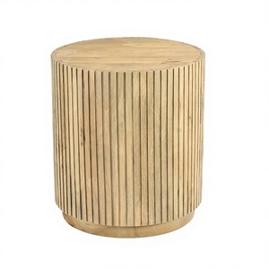 Table de chevet moderne en bois massif côtelé - Table d'appoint ronde en bois de manguier avec piédestal cannelé et finition en bois naturel - Product Image 1
