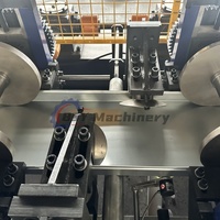 Ligne de production automatique de profilés en acier galvanisé perforé pour chemins de câbles, avec boîte de vitesses et machine de formage à froid
