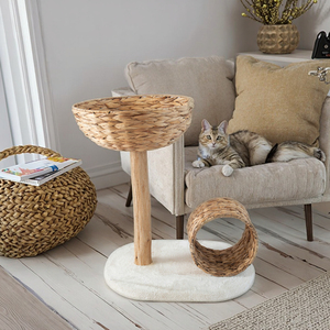 Torre Tiragraffi per Gatti in Legno di Alta Qualità per Interni, Albero da Arrampicata Moderno e Lussuoso per Gatti - Product Image 1