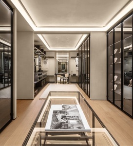 Armoire de <span class=keywords><strong>dressing</strong></span> moderne modulaire durable avec portes en verre, poignées en métal écologiques, montage au sol, panneau, <span class=keywords><strong>dressing</strong></span>, chambre à coucher - Product Image 1