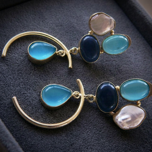 Handmade Classic Minimalist Style Gold-Plated Baroque Pearl Quartz Earrings Customized Color Fashionable Brass Jewelry Certified - Product Image 2