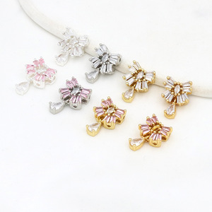 Breloques en cristal en forme de fleur avec pendentif en forme de larme pour la fabrication de bijoux DIY, perles multi-trous plaquées or et argent 14 carats - Product Image 3