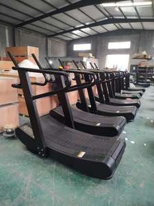 Tapis roulant manuel de qualité commerciale conception de <span class=keywords><strong>ceinture</strong></span> incurvée entraînements <span class=keywords><strong>cardio</strong></span> efficaces pour les centres de fitness de renforcement de la force - Product Image 3