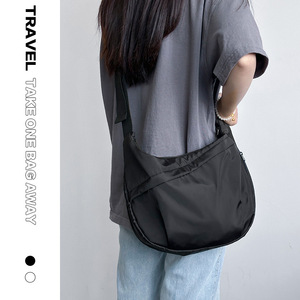 Dumpling <b>Bag</b> Women Large Capacity Waterproof Shoulder <b>Bag</b> For Travel Commuting Casual Fashion Sporty Style - Product Image 1