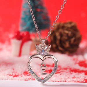 RFJEWEL 2026 Nuova Collana Personalizzata a Forma di Corona e Cuore <span class=keywords><strong>con</strong></span> Lettera <span class=keywords><strong>Iniziale</strong></span>, Collana in Ottone Puro <span class=keywords><strong>con</strong></span> Zirconia Cubica, <span class=keywords><strong>Gioielli</strong></span> alla Moda - Product Image 5