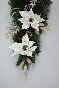 Guirnaldas Navideñas Artificiales Personalizadas al por Mayor, Decoraciones Interiores con Agujas de Pino en Forma de Lágrima - Product Image 3