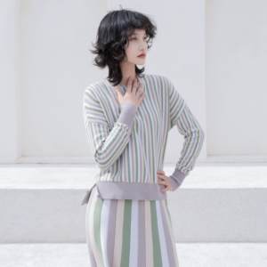 定制设计师针织品女式两件套针织毛衣套装 OEM 条纹针织上衣和裙子休闲套装女式服装 - Product Image 6