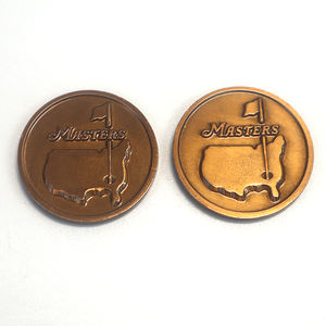 Marqueur de balle de golf premium USA Master embossé double face 25 mm pour clip magnétique de chapeau, prêt à être expédié - Product Image 1
