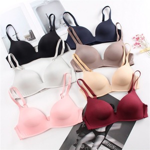 Soutien-gorge léger sans armatures, bonnets moulés fins, à double fermeture, bretelles fixes, pour femme, style push-up, disponible en plusieurs coloris - Product Image 1