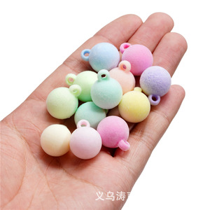 Breloques en forme de boule floquée, couleurs macaron, pendentifs ronds en peluche, accessoires DIY pour coiffures et chaînes de téléphone - Product Image 4