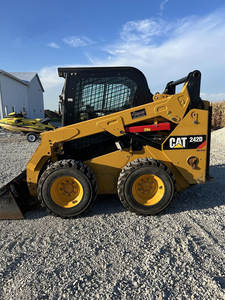 Haute qualité utilisé CAT Skid Steer Loader 2018 modèle 3 tonnes moteur et boîte de vitesses faibles heures de travail en Stock - Product Image 4