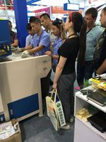 Machine de soudage automatique à haute fréquence personnalisée pour sac d'emballage en PVC