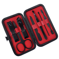 Ensemble de coupe-ongles portable tendance en acier inoxydable pour hommes ensemble de manucure noir 7 pièces pour les soins personnels