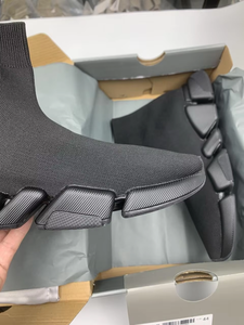2026 Luxury Designer <b>Sneakers</b> Knitted Sports Shoes for Men Breathable and Retro Casual Walking Shoes Soft Light and Breathable - Product Image 3