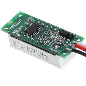Mini Voltmetro Digitale 0.36 Pollici, 4 Cifre, 0-100V DC, Tester di Tensione Elettrica con Tre Fili per Auto e Moto - Product Image 3