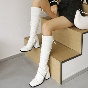 Bottes à talons épais croisées pour femme, grande taille 46, à bout carré, hauteur genou, chaussures d'hiver pour femme, à lacets - Product Image 4