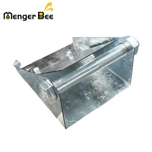Beehive Frame Wire Holder Stand Galvanized Steel Wire Reel Dispenser for <b>Foundation</b> Wire - Product Image 4