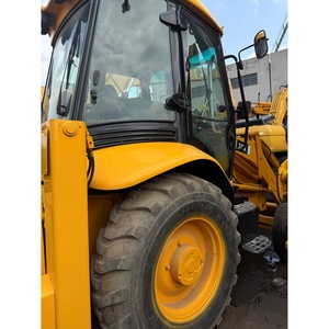 Chargeuse-pelleteuse d'occasion JCB 3CX, d'origine japonaise, jaune, avec moteur et composants essentiels de haute qualité, en stock - Product Image 3
