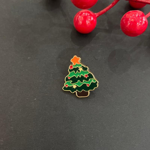 ¡Venta al por mayor! Zapatos de plantas tropicales Stranger Things de huevo de Halloween de cereza de Navidad, alfileres de esmalte suave, venta al por mayor de 2017 - Product Image 3