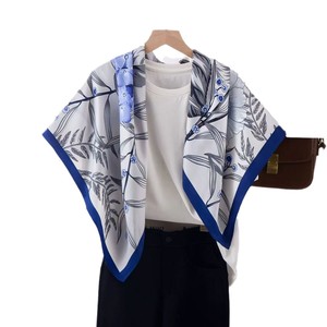 Écharpe en soie twill en gros, imprimée sur mesure par un designer, écharpe de tête de 35 pouces, écharpes ethniques, châles pour femmes, élégante, de haute qualité - Product Image 5