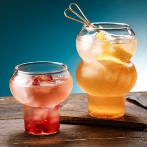 Tasse à Cocktail <span class=keywords><strong>en</strong></span> <span class=keywords><strong>verre</strong></span> borosilicaté transparent résistant aux hautes températures tasse à boissons <span class=keywords><strong>en</strong></span> forme de <span class=keywords><strong>gourde</strong></span> pour jus boisson froide Cocktail - Product Image 2