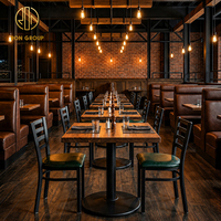 Ensemble de meubles de restaurant Ron Group, table carrée en bois, banquette en cuir à dossier haut, chaise en métal personnalisée de luxe