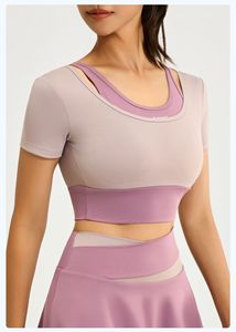 Women's Breathable Built-in Bra Pad Yoga <b>Top</b> Crew Neck Short Sleeve Regular Fit Plus Size Solid <b>Shrug</b> Cropped Activewear - Product Image 4
