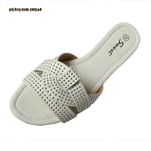 Customized Fashion Women&#39;s Slippers Fashion Studs Wear Sandals Outside Low-heeled Casual PVC Summer Mesh Mules Flip Flops