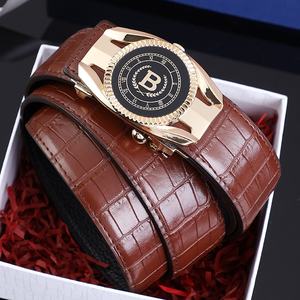 Cintura in <span class=keywords><strong>pelle</strong></span> di vacchetta con motivo a coccodrillo di fascia alta in lega automatica da uomo nuova cintura alla moda in vera <span class=keywords><strong>pelle</strong></span> per giovani di mezza età - Product Image 6