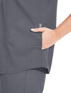 Conjuntos <span class=keywords><strong>de</strong></span> Uniformes Médicos para <span class=keywords><strong>Mujer</strong></span> al por Mayor con Logotipo Personalizado: Blusas <span class=keywords><strong>y</strong></span> Pantalones Elásticos <span class=keywords><strong>de</strong></span> Spandex para Enfermería <span class=keywords><strong>y</strong></span> Hospital - Product Image 4