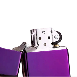 Trung Quốc Nguồn cung cấp ngọn lửa Flint nhẹ hơn kim loại bật lửa bán buôn giá rẻ Flint bật lửa nhỏ nhà bếp thuốc lá cổ điển Flint bật lửa - Product Image 1