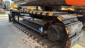 Mini Excavadora Usada en Venta, Buen Estado, Segunda Mano, Excavadora de 7 Toneladas, Hitachi ZAXIS 70 en Venta, Hitachi 120 y Hitachi 240 - Product Image 6