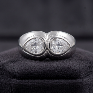 Anillo de cóctel bohemio para hombre Art Palace, de plata 925 con baño de rodio, con circonita cúbica de laboratorio de corte pera y engaste de bisel - Product Image 2