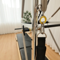 Reformer de Pilates Profesional de Grado Comercial, Semi-Elevado, de Roble, Equipo de Fitness Multifuncional y Duradero