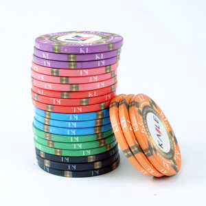 Ensemble de <span class=keywords><strong>jetons</strong></span> de <span class=keywords><strong>poker</strong></span> 39 mm et 10 g en céramique avec valeur en euros, provenant d'une usine professionnelle de <span class=keywords><strong>jetons</strong></span> de <span class=keywords><strong>poker</strong></span> en céramique pour casino, vente en gros. - Product Image 5