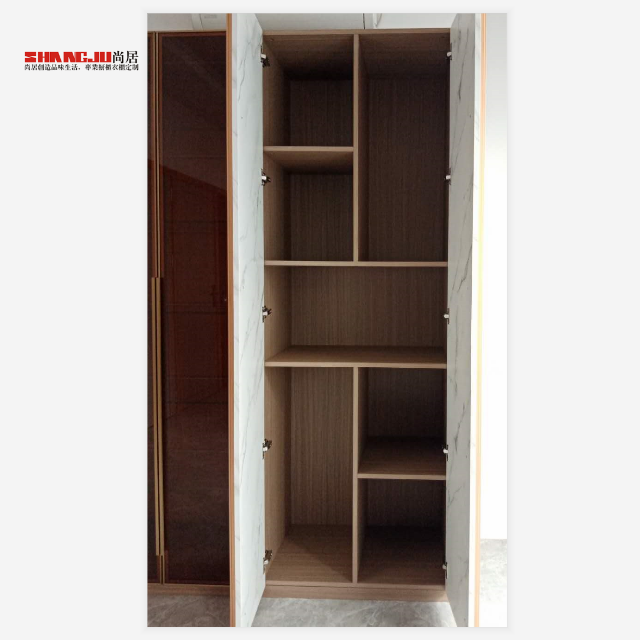 En bois Almirah Conçoit Dans Le Mur De la Chambre Armoire Garde-Robe Pas Cher Prix