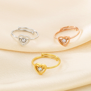 Bague ouverte en forme de cœur pour femme, tendance et très vendue, avec cœur creux incrusté d'un seul cristal central en acier inoxydable - Product Image 2