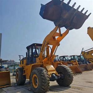 Liugong 50 chargeuse sur pneus 5 tonnes 4x4 chargeuse-pelleteuse à entraînement par roues ZL50CN chargeur d'occasion en bon état à vendre à bas prix - Product Image 5