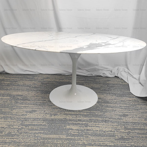 <span class=keywords><strong>Table</strong></span> à manger ovale moderne en marbre blanc Statuario de luxe italien, style Eero <span class=keywords><strong>Saarinen</strong></span> Tulip, pour salle à manger, maison personnalisée ou hôtel - Product Image 2