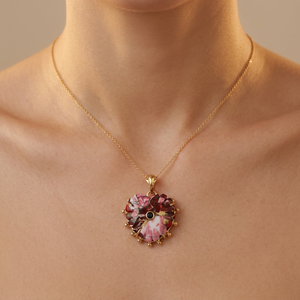 Collar con Colgante de Turquesa en Forma de Corazón, Cobre Rojo, con Cadena de Latón Chapado en Oro y Circonitas Negras, Joyería Romántica para Mujer - Product Image 3