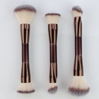 Pinceaux de maquillage double embout pour fond de teint liquide, anticernes et blush – Personnalisation du logo – Pinceau végétalien doux pour poudre