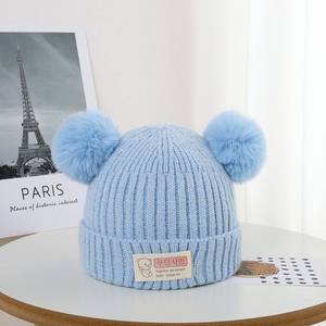 Gorros de punto cálidos y gruesos para niños para el <span class=keywords><strong>invierno</strong></span> Gorros protectores de orejas de oso lindo para bebés Gorros de diseño de dibujos animados - Product Image 6