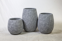 Pot Tanaman Fiberglass Besar untuk Dalam & Luar Ruangan, Modern, Ramah Lingkungan, Tahan Lama, untuk Penggunaan di Rumah & Gantung