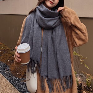 Moderno Unisex (LND) Cachemira Como Touch Silenciador Bufanda Diseño de pareja para hombres y mujeres Estilo tradicional - Product Image 1