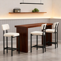 Tabourets de bar modernes en chenille à hauteur de comptoir Chaises de bar rembourrées à dossier incurvé avec pieds en métal et repose-pieds pour la cuisine