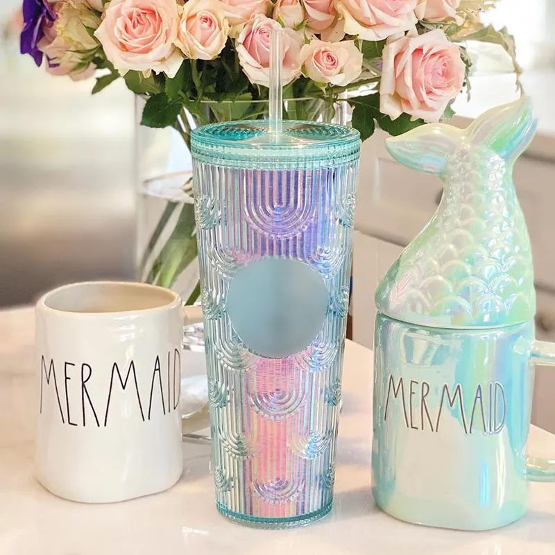 Hot Selling Tumbler-24 oz grande Mermaid Scale Tumbler with Lid and Straw Limited Release studded Cups with Lid and Straws